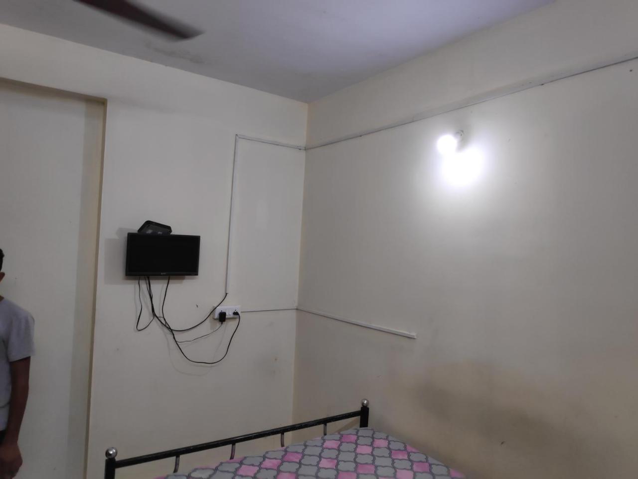 Hotel Silver Space Ernakulam Kültér fotó